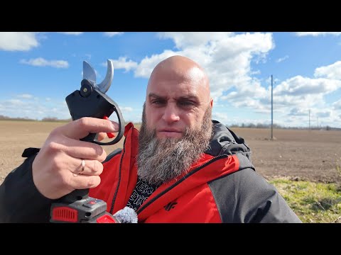 Видео: Аккумуляторный секатор для сада и пыток.😉 Распаковка. Обзор и тест. Vlad TV.
