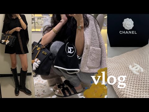 Видео: vlog_ Распаковка шарфа Chanel🖤 Новый детский плащ Fendi🎁 | Фантазии о Fendi Celine Poggle💭 Рекоме...