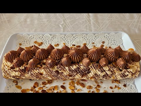 Видео: Шоколадный меренговый рулет  с вишней🍒 и миндальными орешками.