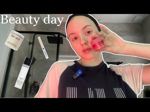 Видео: BEAUTY day 🧘🏼‍♀️| распаковка с золотого яблока, уход + макияж