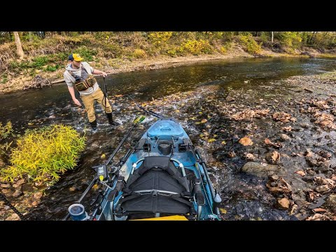 Видео: Берем ТЯЖЕЛЫЙ каяк туда, куда ему не следует ехать…
