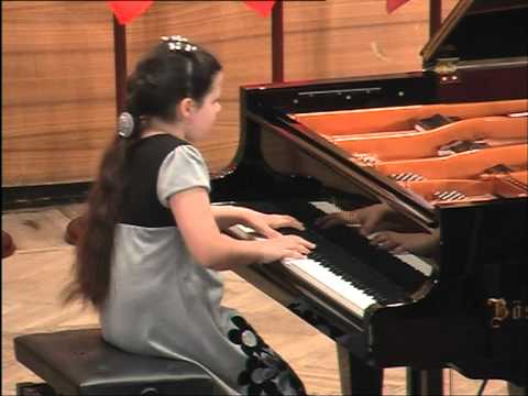 Видео: Клименко Мария,9 лет.Черни,Бах,Шуман,Рубинштейн, Рахманинов