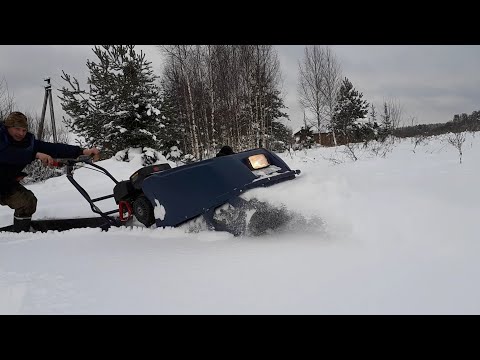 Видео: НЕВЕРОЯТНАЯ ПРОХОДИМОСТЬ МОТОБУКСИРОВЩИКА! )