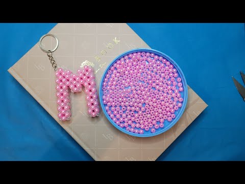 Видео: Munchoqdan brelok to'qishni o'rganamiz, брелок из бусин