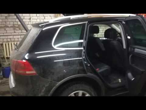 Видео: разборка двери фольцваген туарег