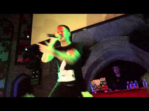 Видео: Oxxxymiron - Сага об орлах и канарейках (Набережные Челны, Opera, 16.10.14)