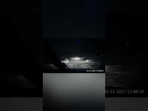 Видео: На Michelin X-Ice Snow заезд в гору в метель