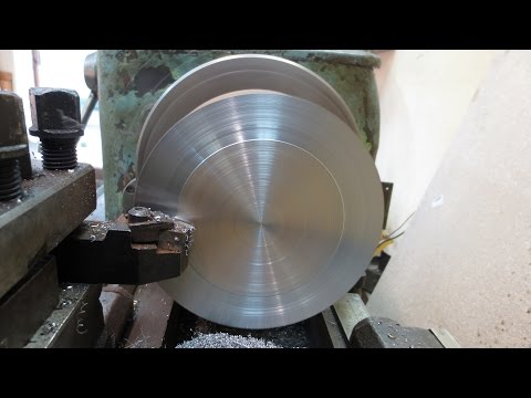 Видео: Проточка торца -  проверка перпендикулярности хода поперечки последнее