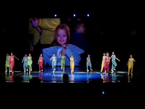 Видео: Талант Групп - номер "Пока мы молоды" из мюзикла "Формула Таланта" 2019г.