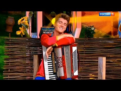 Видео: Алексей Воробьев и Марина Девятова - "Любовь в соцсетях на мотив Вологда" / Субботний Вечер 2018