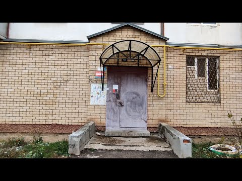 Видео: Лифт (МЛМ-1990 г.в); V=0,65 м/с; г/п 400 кг (Степная 43 подъезд 2; г. Балаково; 9А микрорайон)