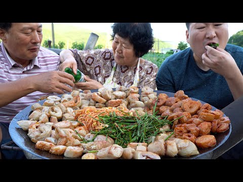 Видео: Острые свиные внутренности на гриле для кемпинга⛺ - шоу еды Mukbang.