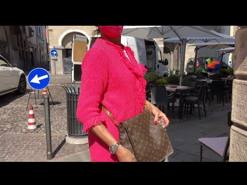 Видео: Как красиво одеваться в элегантном возрасте