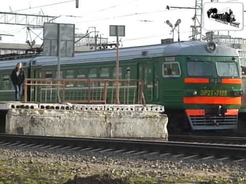 Видео: Железнодорожная станция Лобня (2007 год)