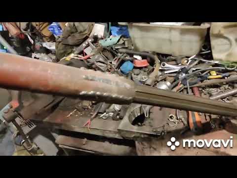 Видео: ремонт МАЗ 5440. замена рессор