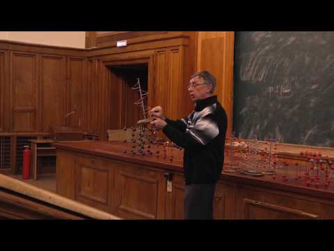 Видео: Словохотов Ю.Л. - Кристаллохимия - 4. Кристаллические элементы симметрии