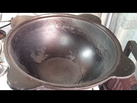Видео: Обжигаю чугунный казан в квартире 🤦‍♀️