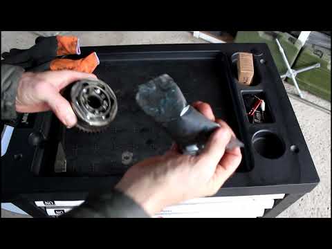 Видео: Замена пыльников привода на LADA Priora с кондиционером Лада Приора  2009 г 2часть