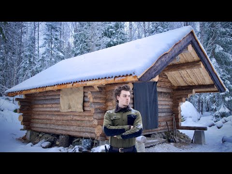 Видео: Второй год один в лесаш Швеции. Строю деревянный сруб методоми наших предков.