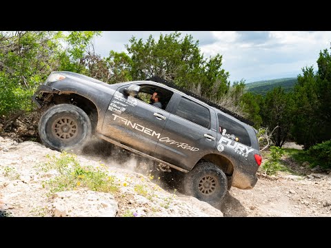 Видео: Тандемный внедорожник: отправляйтесь на Sequoia, GX и 4Runner к водопадам Хидден