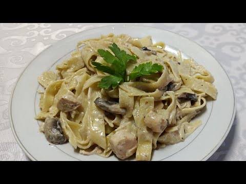 Видео: Паста с курицей и грибами в сливочном соусе. Паста Феттуччине. Паста Альфредо. Самый простой рецепт
