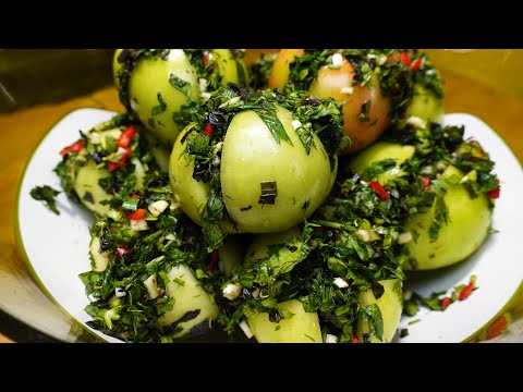 Видео: ЗЕЛЕНЫЕ ПОМИДОРЫ ПО-ГРУЗИНСКИ.СОЛИМ ПО МАМИНОМУ РЕЦЕПТУ/ GREEN TOMATOES IN GEORGIAN