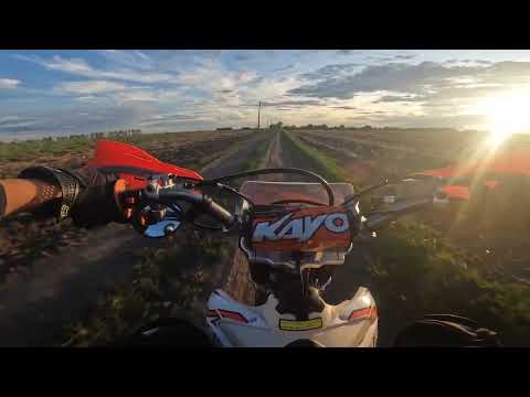 Видео: Вечерний выезд на Kayo k1 250mx. Покатушка на Kayo k1