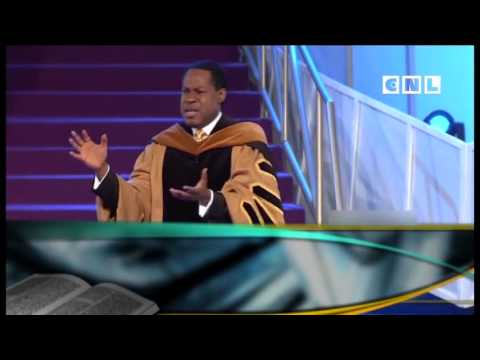 Видео: Пастор Крис - Вы свет миру