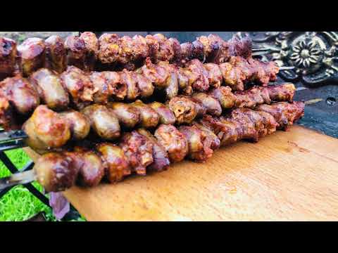 Видео: Куриные сердечки на мангале. Шашлык из сердечек