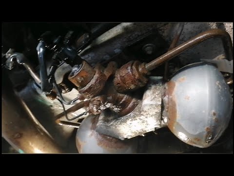 Видео: Профилактика задних трубок гидроподвнски Ситроен с5х7.