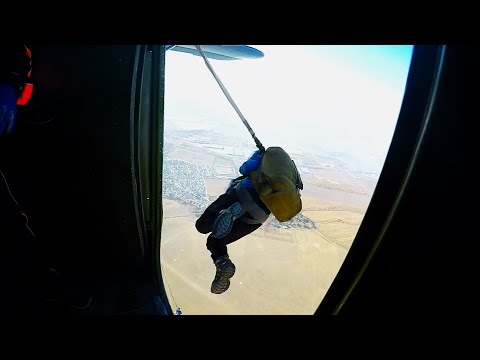 Видео: Прыжок с парашютом Д1-5У. | Аэродром "Байсерке", Казахстан.