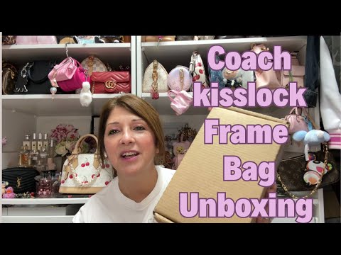 Видео: Распаковка сумки COACH KISSLOCK FRAME!!! Мне достался детский размер!!