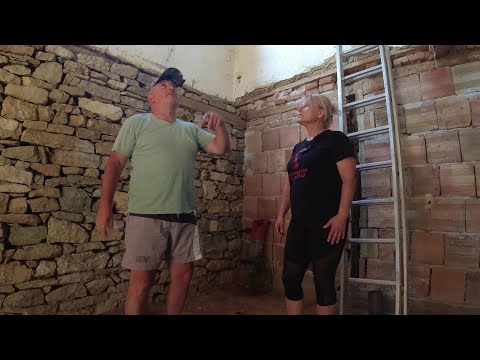 Видео: Живот на село: Къртене - носене , пот и болки в кръста -Каква реколта имаме + нови тревоги \LINE D5