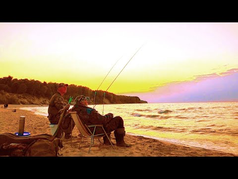 Видео: Ловля Камбалы!!! РЫБАЛКА в БАЛТИЙСКОМ  МОРЕ!!!