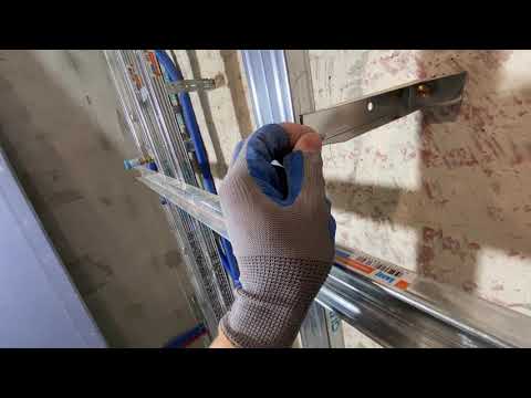 Видео: Фальш стена из гипсокартона в ванной, Школа Мастера