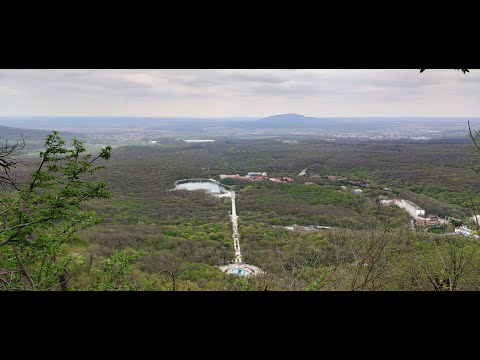 Видео: Терренкуры Железноводска. Подъем по тропе на гору Железная