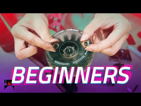 Видео: Как правильно поменять колеса на электроскейте (для новичков)