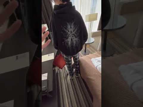 Видео: обзор курседа на номер в отеле