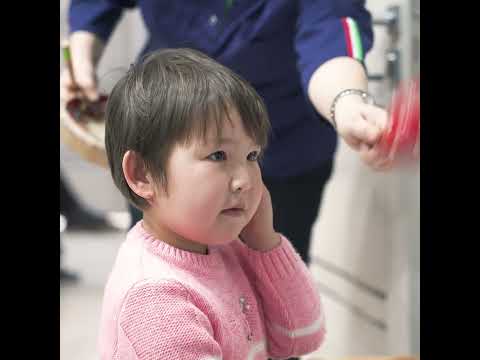 Видео: Что делать если ребенок плохо слышит?