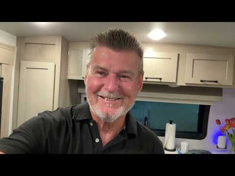 Видео: «СНИЖЕНИЕ СТАВКИ ФРС ПРИБЛИЖАЕТСЯ: РАЗЪЯСНЕНИЕ СТРАТЕГИИ «Покупай сейчас, рефинансируй позже».