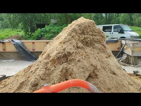 Видео: залил второй ряд опилкобетона, стружкобетона, (арболита)