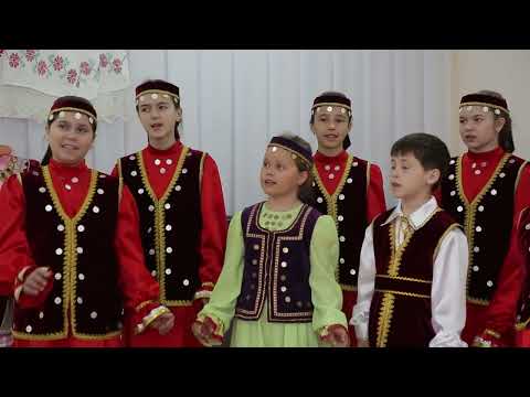 Видео: Хусаинова Э.М. «Методы работы над художественной выразительностью на уроках фольклорного ансамбля»
