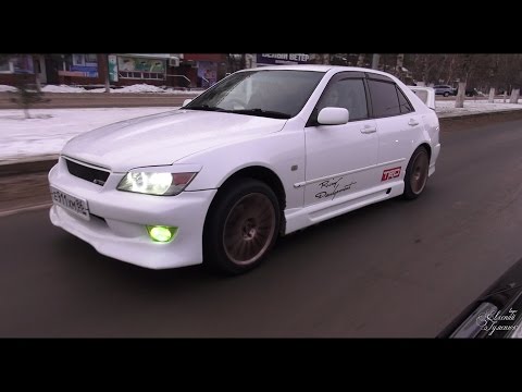 Видео: Toyota Altezza Тойота Альтеза