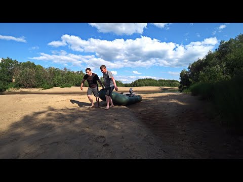 Видео: Рыбалка на реке Вычегда, Республика Коми. Ловля щуки днём.