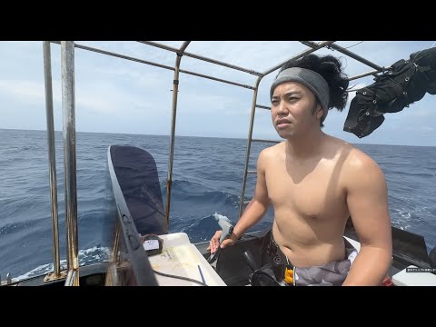 Видео: [No.17] Бурное море. Я нырнул в погоню за гигантской рыбой.