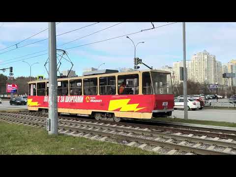 Видео: Прогулка по улице Юлиуса Фучика до перекрёстка с улицей Белинского, г. Екатеринбург, 18.10.2025