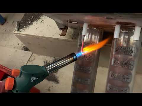 Видео: Хлопает котёл Baxi Slim. Что делать? Решение: легчайшее. Сможет каждый