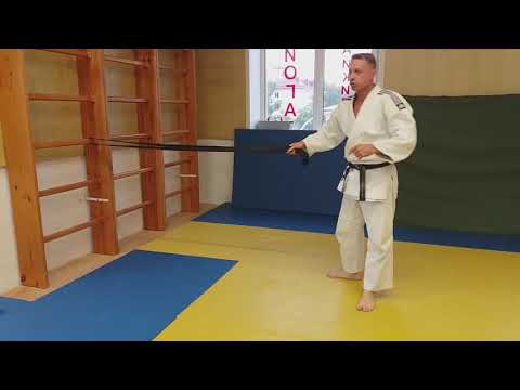 Видео: Работа с борцовским жгутом Seoi Otoshi - бросок через спину с колен