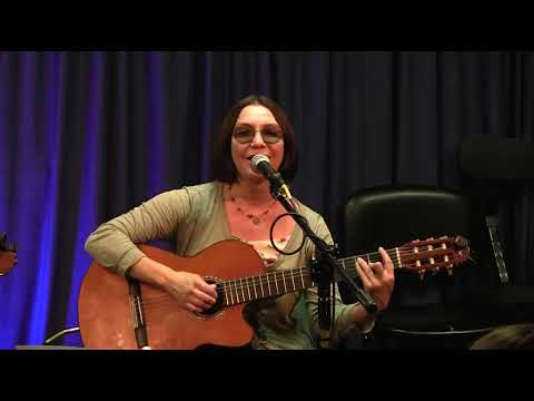 Видео: Лидия Чебоксарова, Евгений Быков. Ранние песни Михаила Щербакова. Часть 1 (из 2)