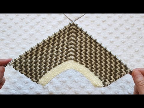 Видео: Очень простые бесшовные пинетки из двух спиц